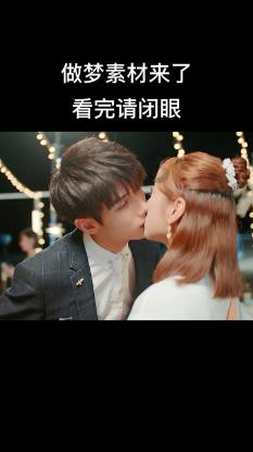 鲈鱼是做汤好还是清蒸葱油好呢？游戏画面